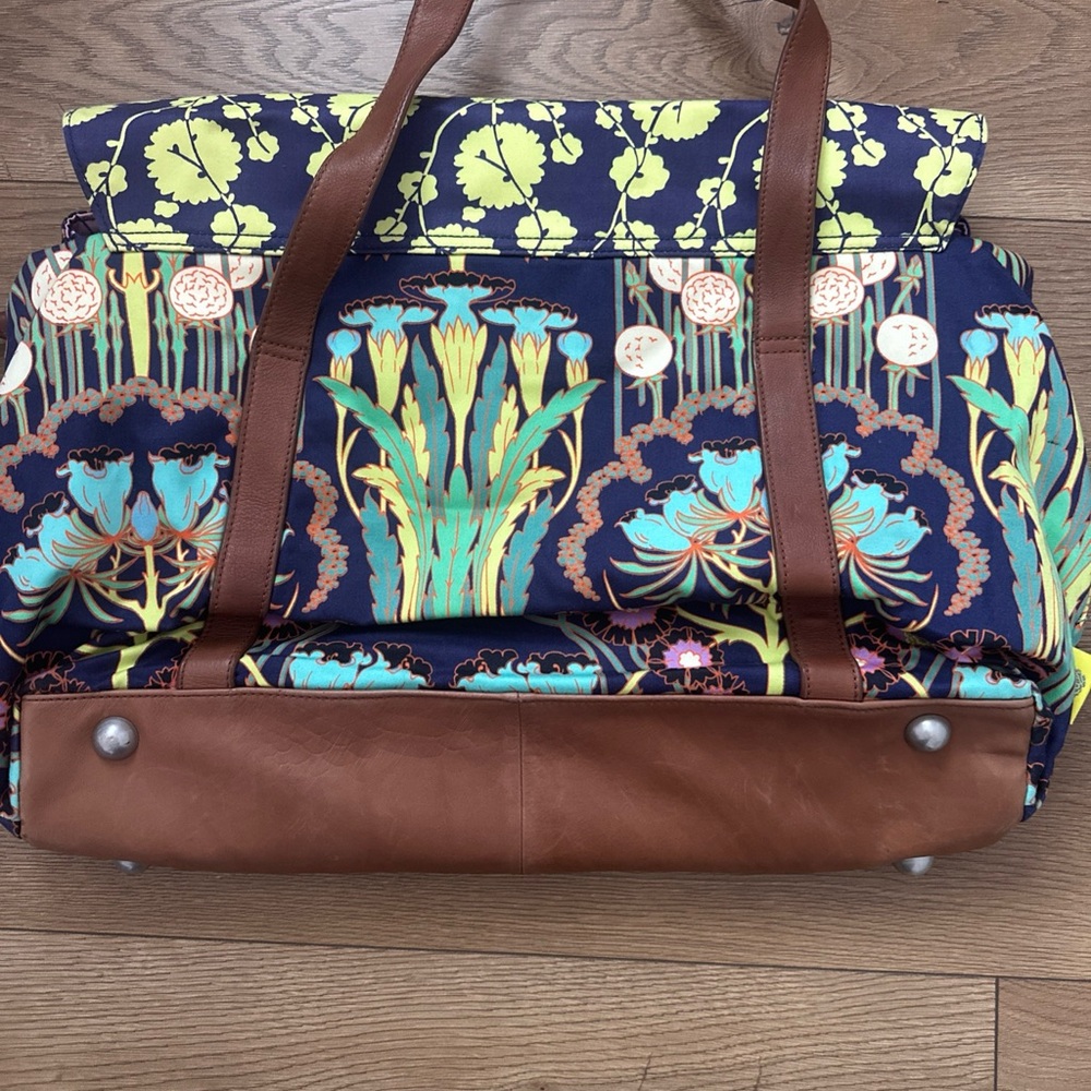 Amy Buttler‎ by Kalencom Women’s Duffle Bag Navy Sari Flower 2009 Collection - Picture 11 of 15